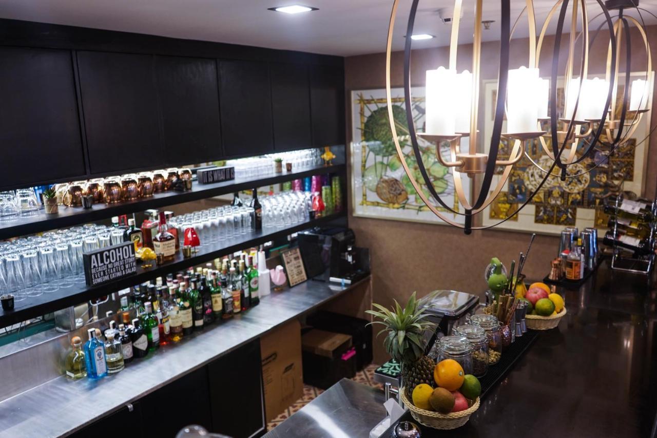 Unwnd Boutique Hotel Makati Makati City Bagian luar foto