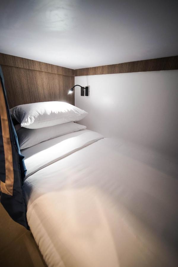 Unwnd Boutique Hotel Makati Makati City Bagian luar foto